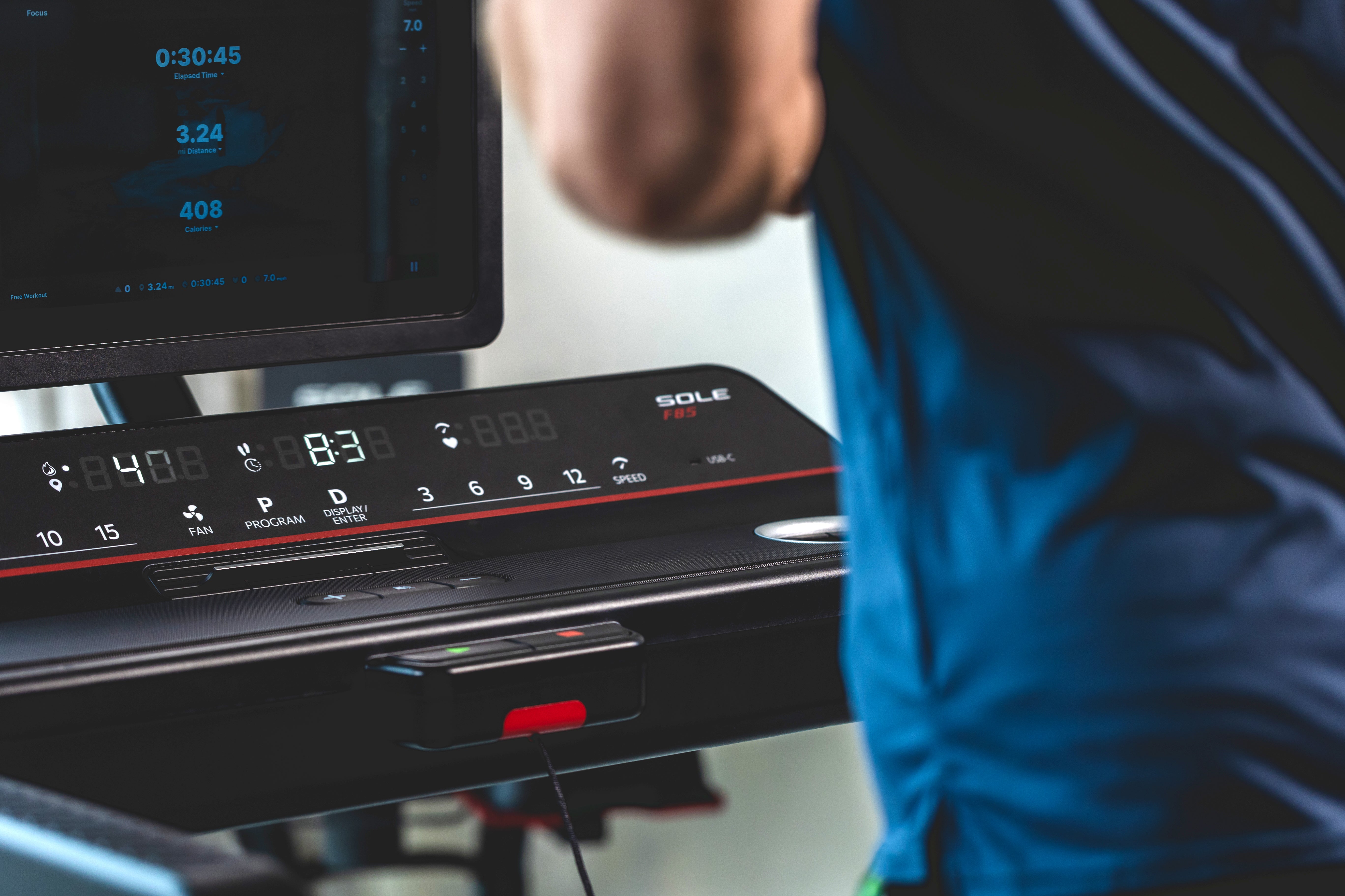 SOLE F85 Treadmill