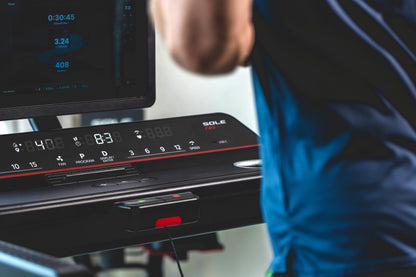 SOLE F85 Treadmill