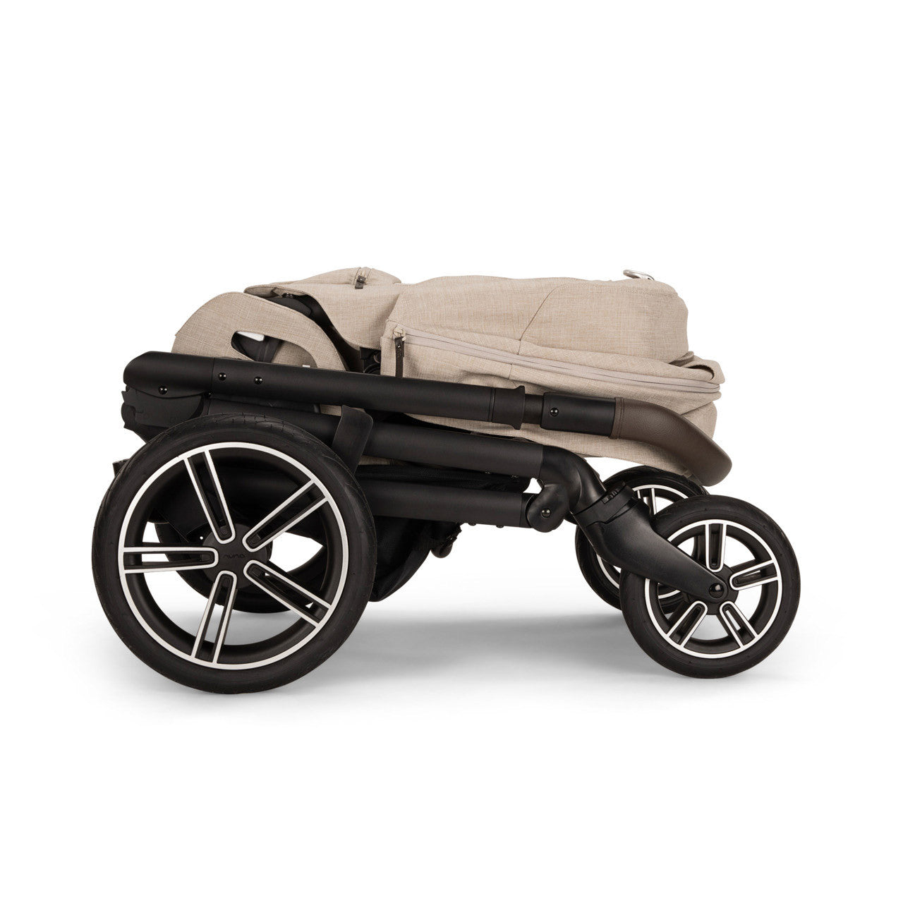 MIXX Next Stroller w/ Magnetic Buckle