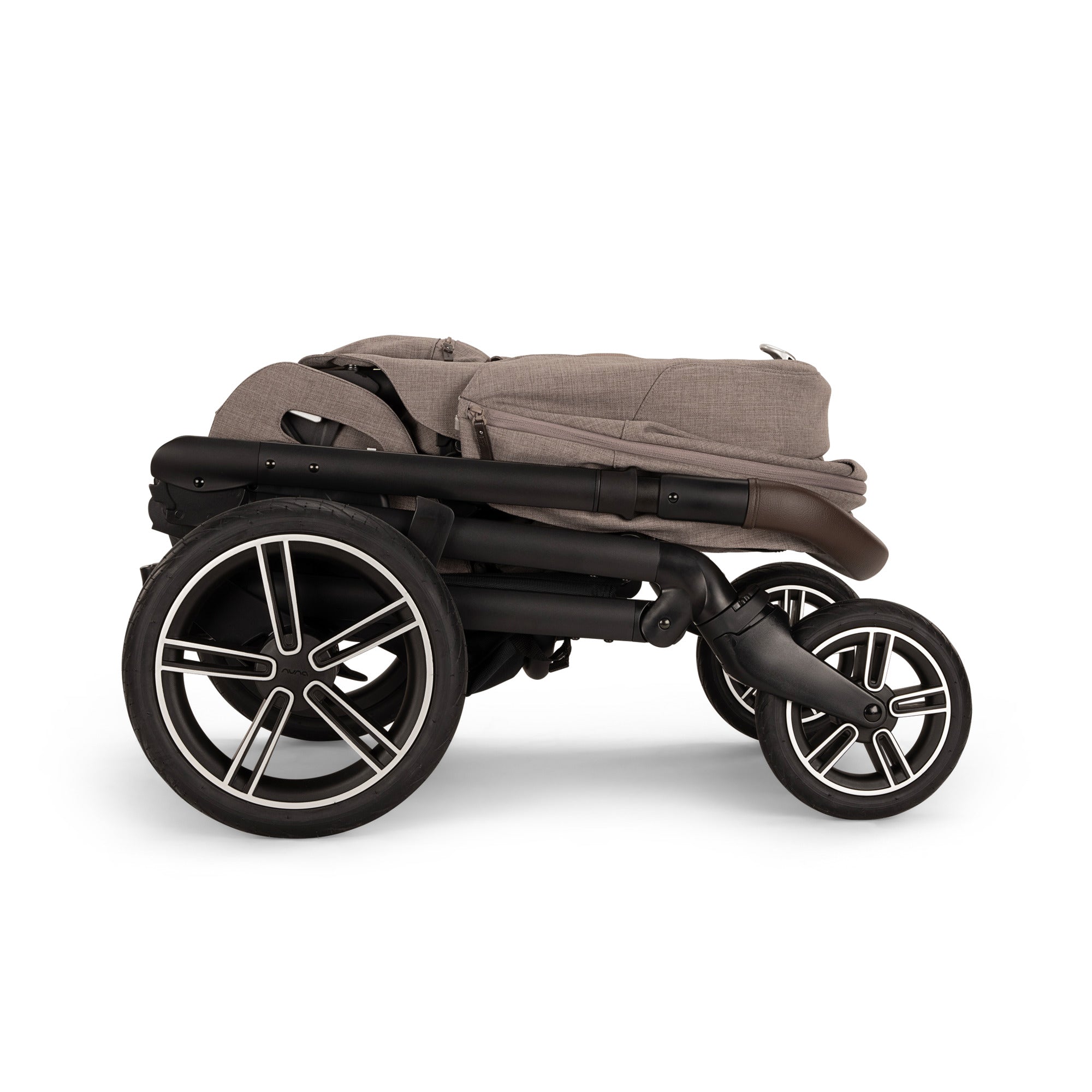MIXX Next Stroller w/ Magnetic Buckle